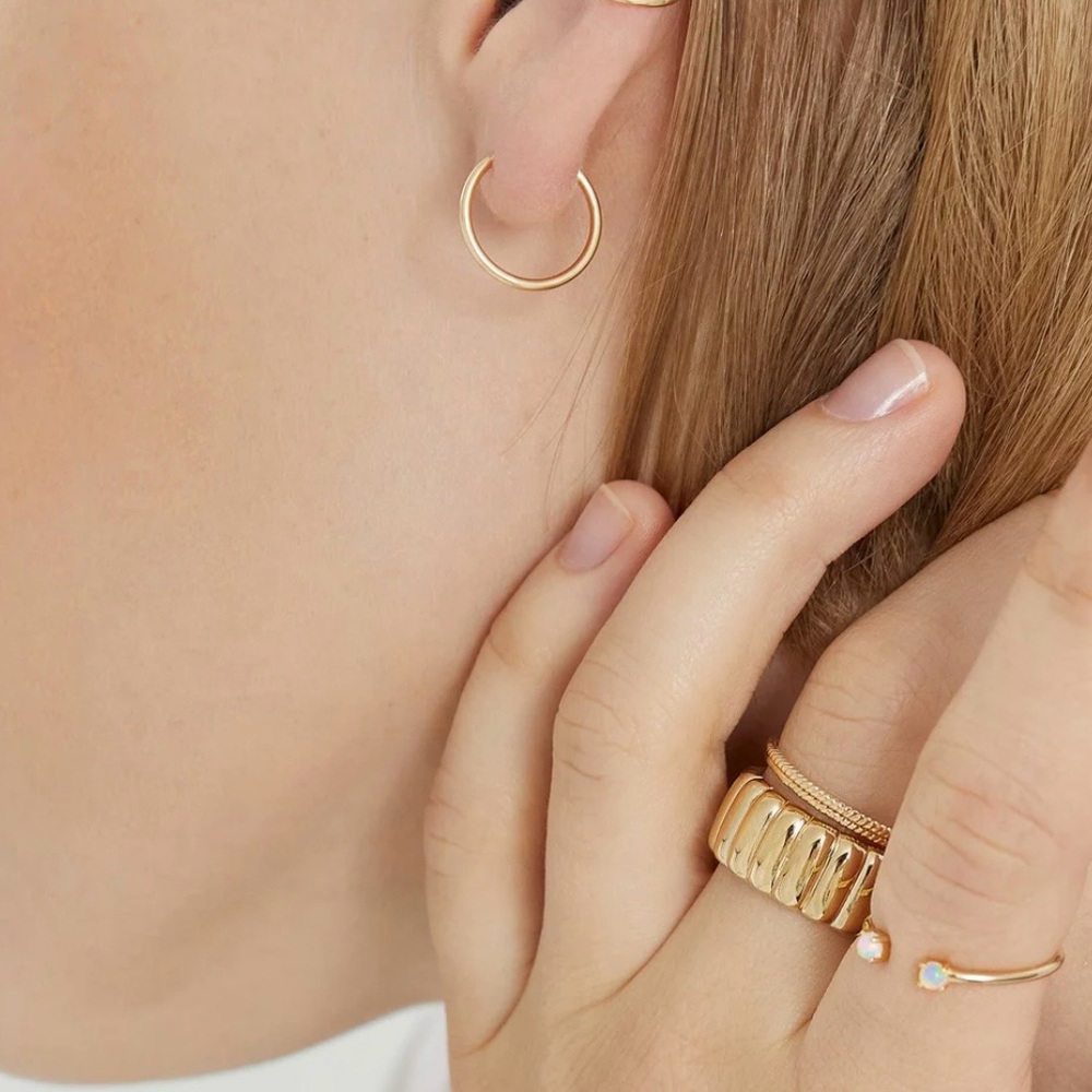 CHARLOTTE BOLD RING - Picture 3 of 13